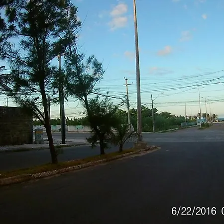 Inteiro A 100 Metros Da *