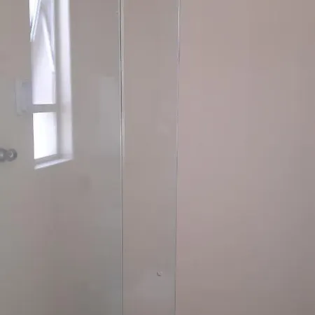Apartamento Inteiro A 100 Metros Da Fortaleza (Ceara)