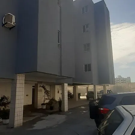 Inteiro A 100 Metros Da Apartamento
