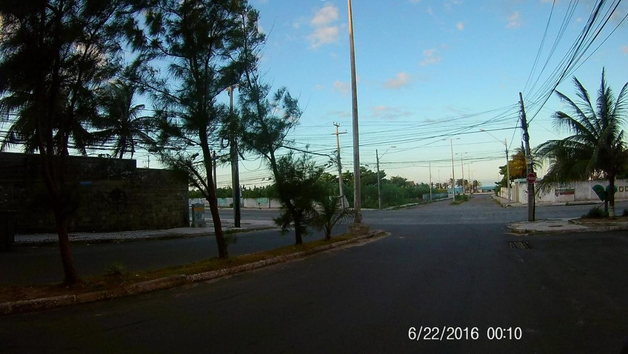 Inteiro A 100 Metros Da *