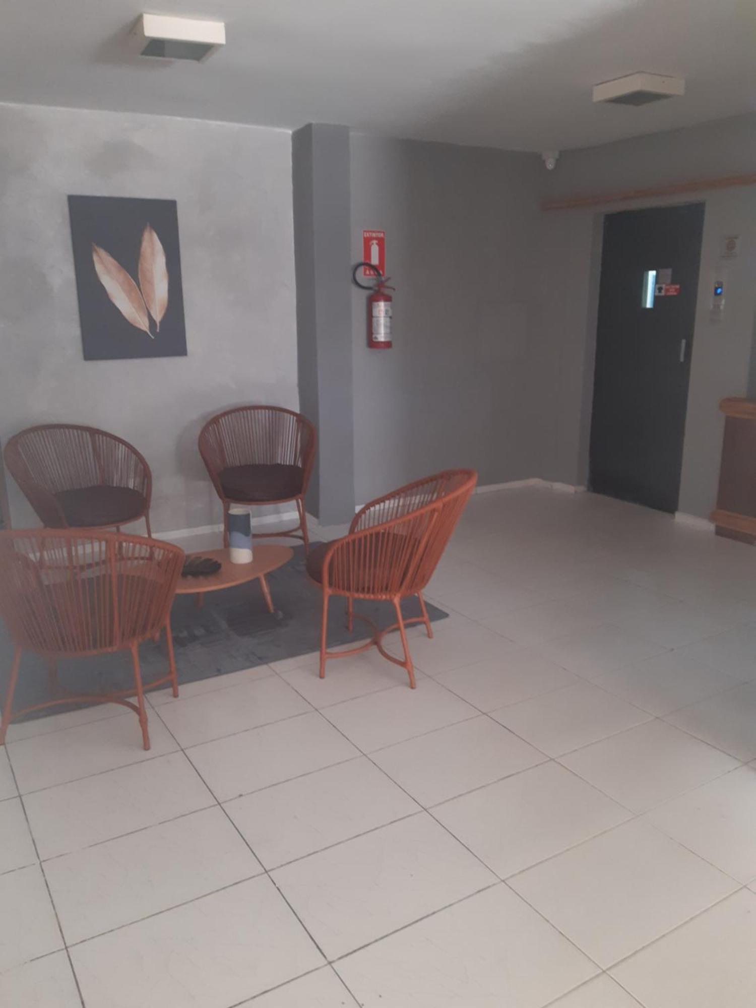 Apartamento Inteiro A 100 Metros Da Fortaleza (Ceara)